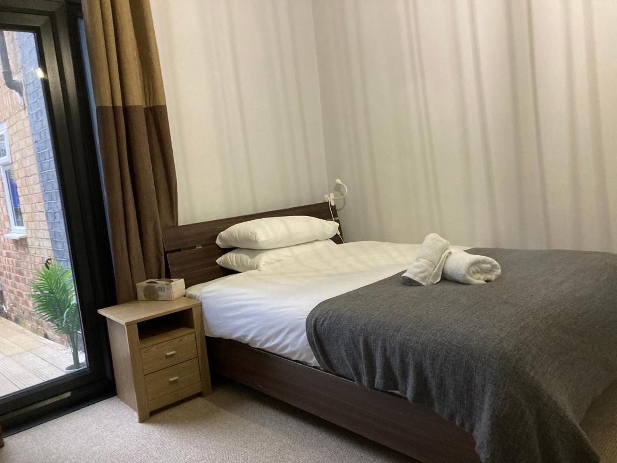 Cozy Private Room Лондон Экстерьер фото